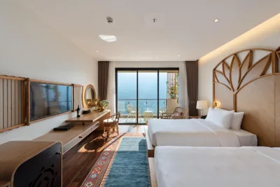 Deluxe Twin Room with Balcony and Mountain View — KK Sapa Hotel
