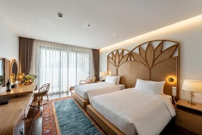 Superior Twin Room with City View — KK Sapa Hotel